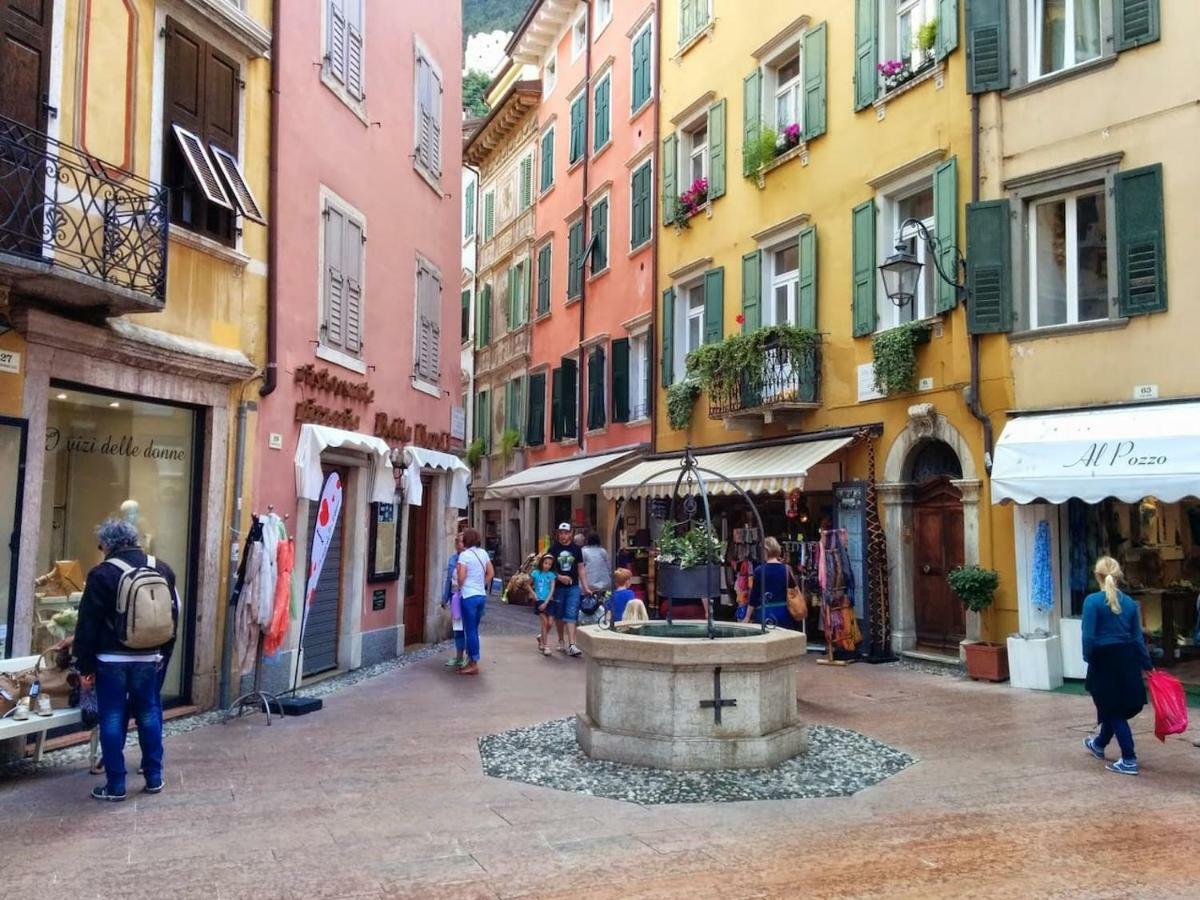 Appartamento Riva Del Garda Buitenkant foto