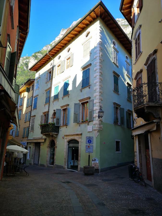 Appartamento Riva Del Garda Buitenkant foto